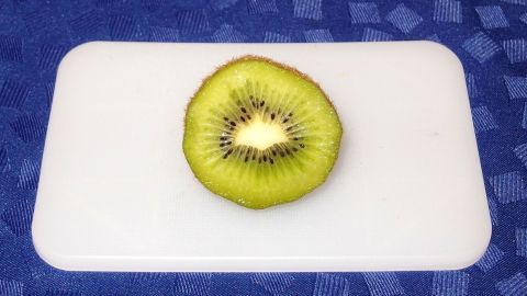 Kiwi als Fleischzartmacher