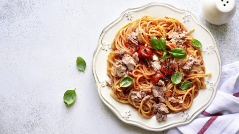 Pfiffige Tomaten-Thunfischsoße für Spaghetti