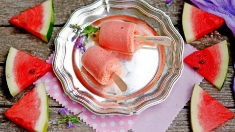 Selbstgemachtes Wassermelonen-Eis