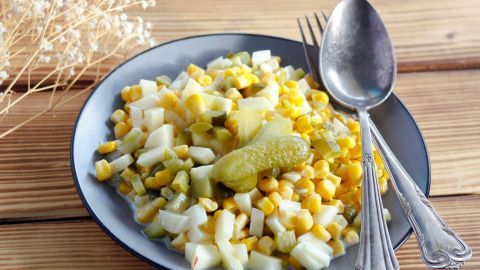 Vegetarischer Maissalat