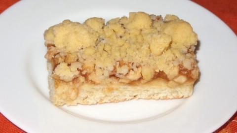 Apfel-Quark-Streuselkuchen aus Hefeteig - blitzschnell