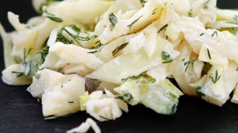 Rohkost-Weißkohlsalat mit Senf