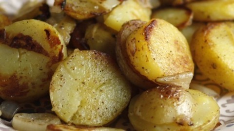 Knusprige Ofenkartoffeln mit wenig Fett