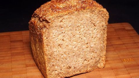 Vollkornbrot backen und Vorräte sinnvoll verbrauchen