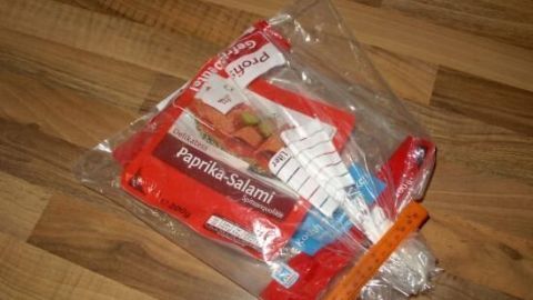 Wurst- oder Käsepackungen hygienisch aufbewahren