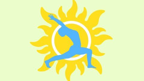 Ein blauer Mensch macht eine dynamische Yoga-Position vor einem gelben Sonnenmotiv auf grünem Hintergrund.