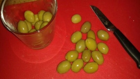 Tapas - eingekochte Oliven