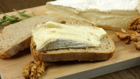 Warmes Camembert Brot