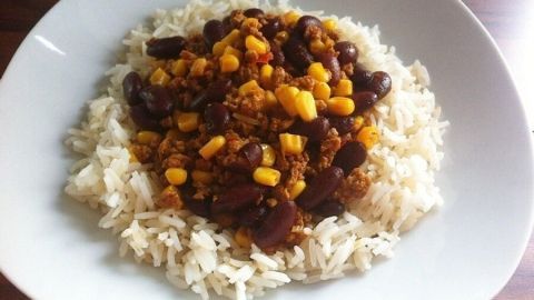 Chili con Carne mit Bohnen und Mais