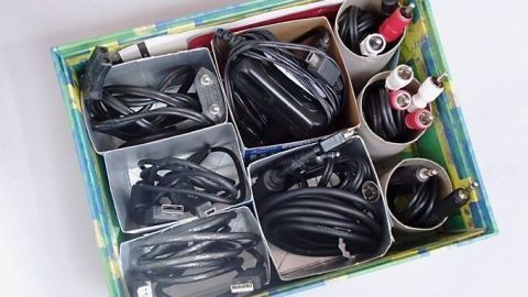 Kabel in Tetrapacks und Papprollen aufbewahren