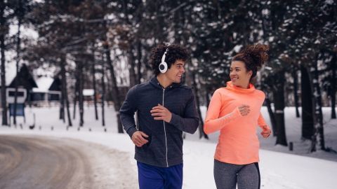 Fit trotz Kälte: So klappt das Outdoor-Training im Winter