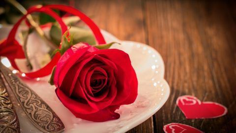 Die katholische Kirche reklamiert den 14. Februar für sich als Gedenktag des Priesters Valentin aus dem italienischen Ternia.