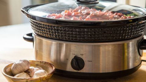 Bei Hitze: Essen im Crockpot auf dem Balkon kochen