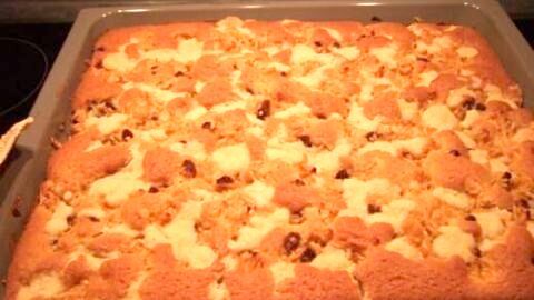 Saftiger Apfel-Streuselkuchen nach Omas Art – so sieht das Ergebnis aus, wenn Du das traditionelle Rezept probierst!