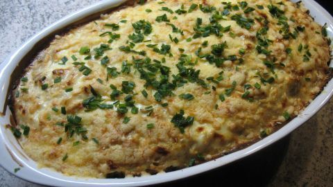 Kartoffel-Sauerkraut-Gratin mit Hackfleisch