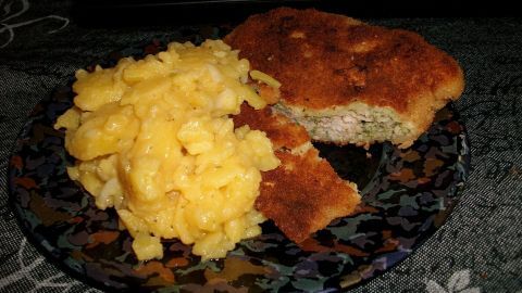 Panierte Maultaschen mit Kartoffelsalat