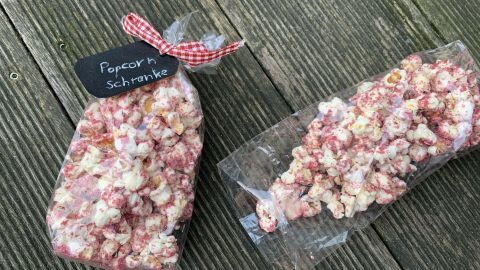 Red Velvet Cake Popcorn