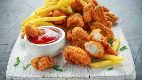 Chicken Nuggets mit Pommes - fertig vs. frisch