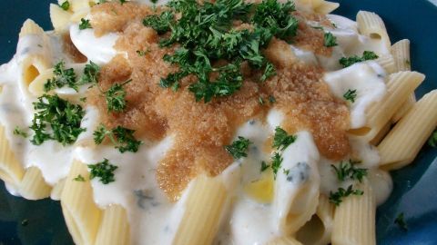 Penne mit Blauschimmelkäse-Sahnesoße