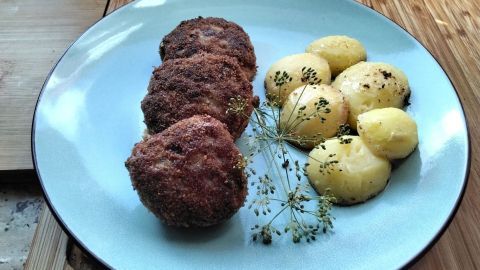 Frikadellen mit Semmelbrösel statt Brötchen