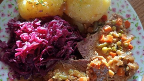 Sauerbraten in Gemüsesoße - einfach und lecker