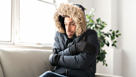 Zugluft in der Wohnung ist ein bekanntes Problem und sehr unangenehm &ndash; Hier sind 5 praktische Tipps, um Zugluft zu vermeiden.