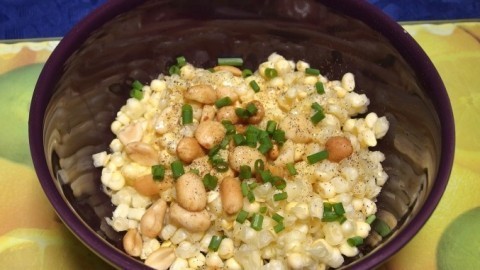Erdnuss-Mais-Salat