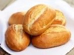 &Auml;ltere <strong>Br&ouml;tchen</strong> wieder frisch und knackig