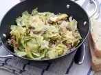 Weißkohl-Hackfleisch-Topf