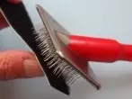Klettverschluss von Fusseln reinigen