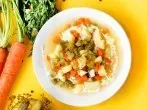 Salzgurken-Gemüsesuppe