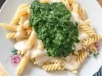 Nudeln mit Kokos-Spinatsauce