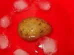 Kartoffeln einfacher schälen mit Eiswasser