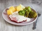 Kasseler in Schmandsoße