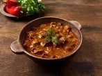 Schnelles Sauerbratengulasch