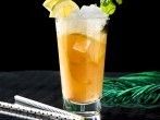 Lob: ein fruchtig-s&uuml;&szlig;er <strong>Cocktail</strong> mit Malibu