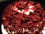 Einfache Schwarzwälder-Kirsch-Torte mit oder ohne Alkohol