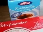 Kondensmilch und Zucker gegen den Hustenreiz