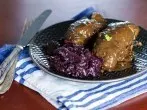Rouladen aus Pferdefleisch mit Senf