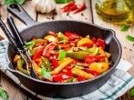 Peperonata auf Vorrat