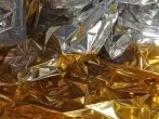 Basteln oder Dekorieren mit Gold- oder Silberfolie