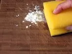 Reinigen von Holzbesteck und Holzbrettern