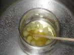 Lippenbalsam mit Honig