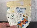 Mehl reinigt Spielkarten