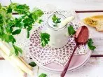 Spargelsuppe - ein einfaches Rezept für eine Vorspeise