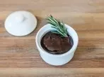 Marmeladen und Gelee mit Rosmarin verfeinern