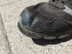 Schuhe mit abgelöster Sohle mit Pattex Compact retten