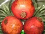 Granatapfel - von der Frucht ins Frühstücksschälchen - eine Fotostory