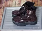 Ablage für schmutzige Schuhe