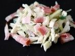 Warmer Krautsalat mit Speckw&uuml;rfeln